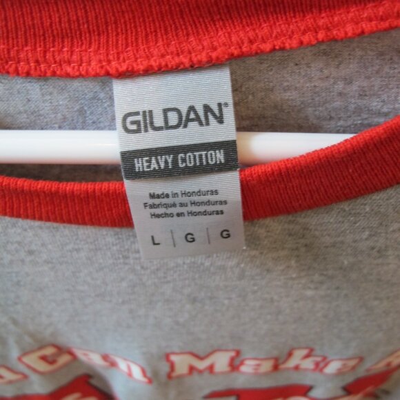 Gildan Raglan 3/4 sleeve Toys For Tots Size Large  Red and Gray - Picture 3 of 3